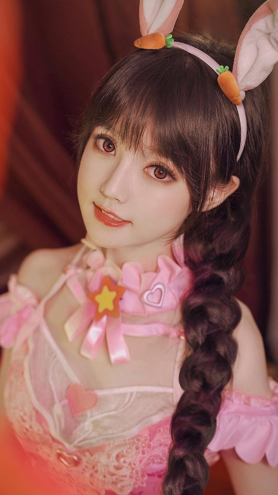 党妹古风汉服温婉迷人写真的配图 - Haida(嗨达)主题演示